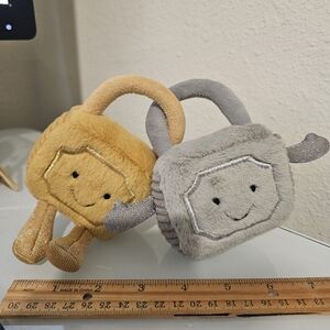 Retired Jellycat Amuseables Love Locks plushie
